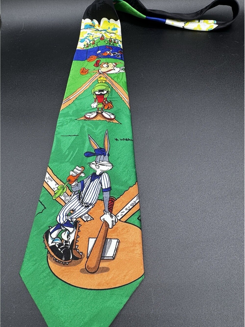 Vintage 1993 Looney Tunes Mania Tie Baseball w/Marvin the Martian Taz Bugs Daffy